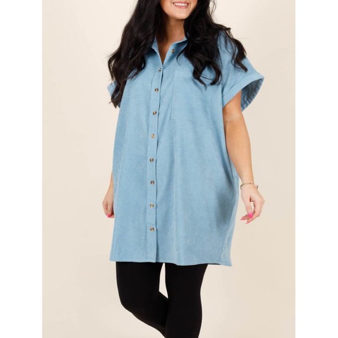 Blue patch pocket button loose fitting shirt