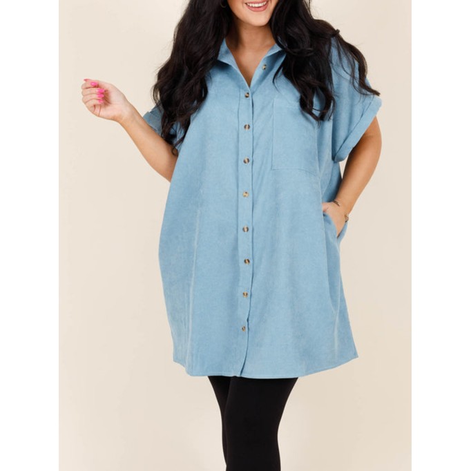 Blue patch pocket button loose fitting shirt
