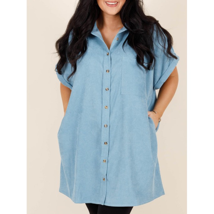 Blue patch pocket button loose fitting shirt