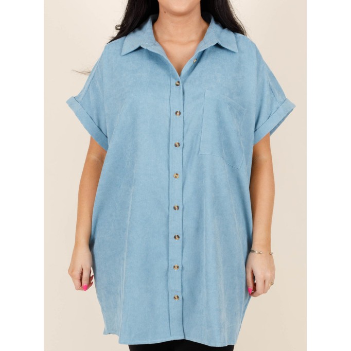 Blue patch pocket button loose fitting shirt