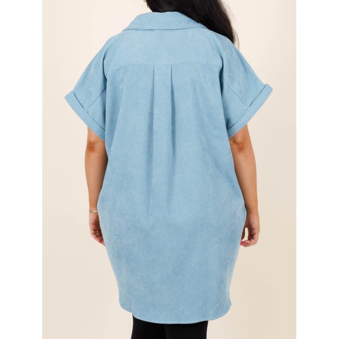 Blue patch pocket button loose fitting shirt