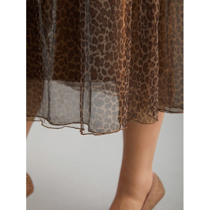 Brown half skirt leopard print