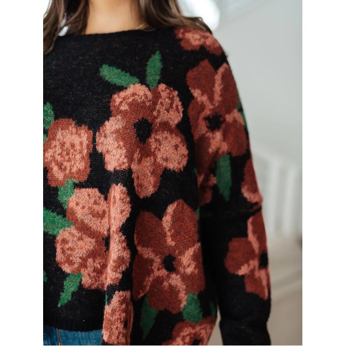 Casual contrasting floral pattern solid color sweater