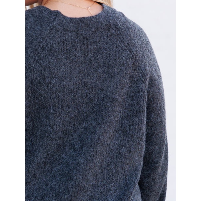 Dark gray lantern sleeved loose knit sweater