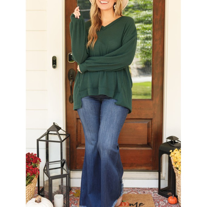 Dark green front short back long lantern sleeve T-shirt