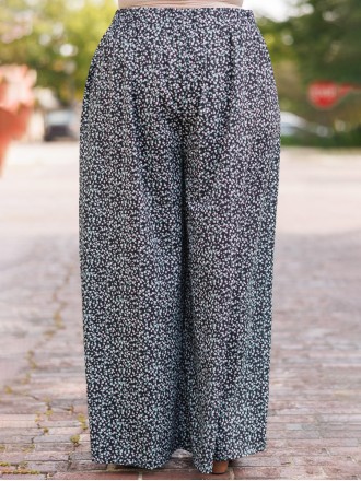 Floral pattern loose wide leg pants