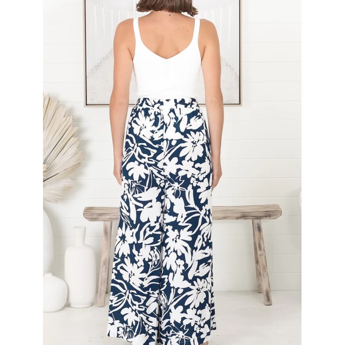 High-waisted printed trousers