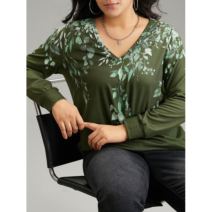V-neck long sleeve position printed T-shirt