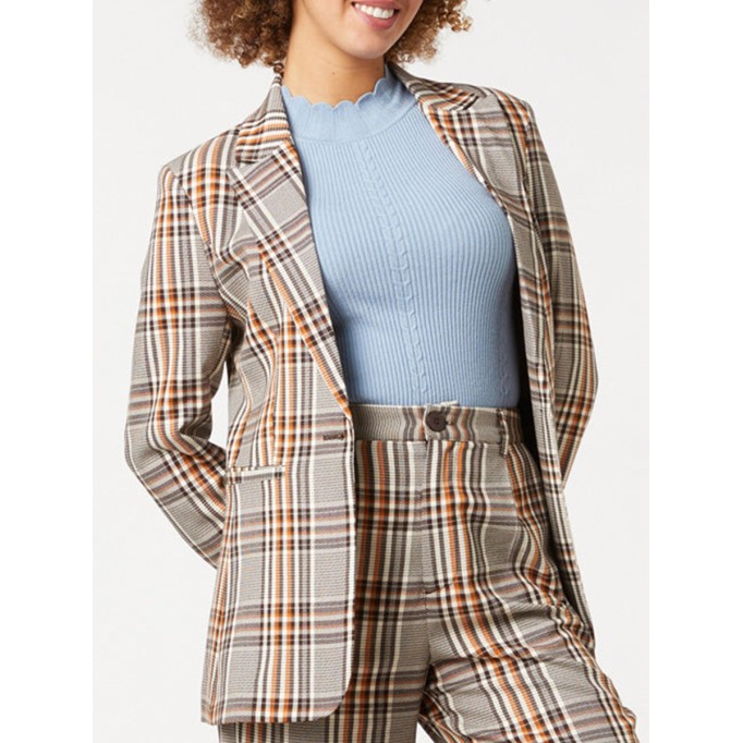 Women's casual plaid blazer