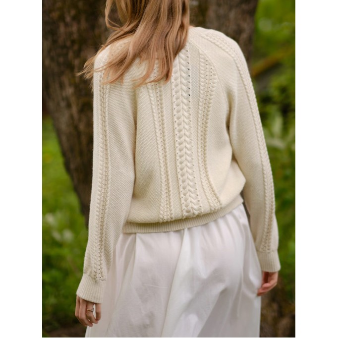 Women's gray white woven wool sweater