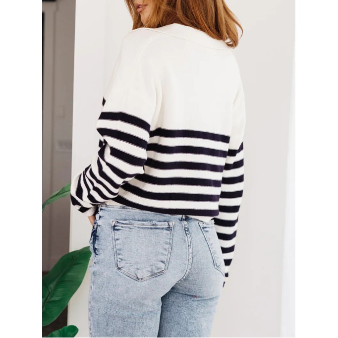 Women's V-neck striped sweater